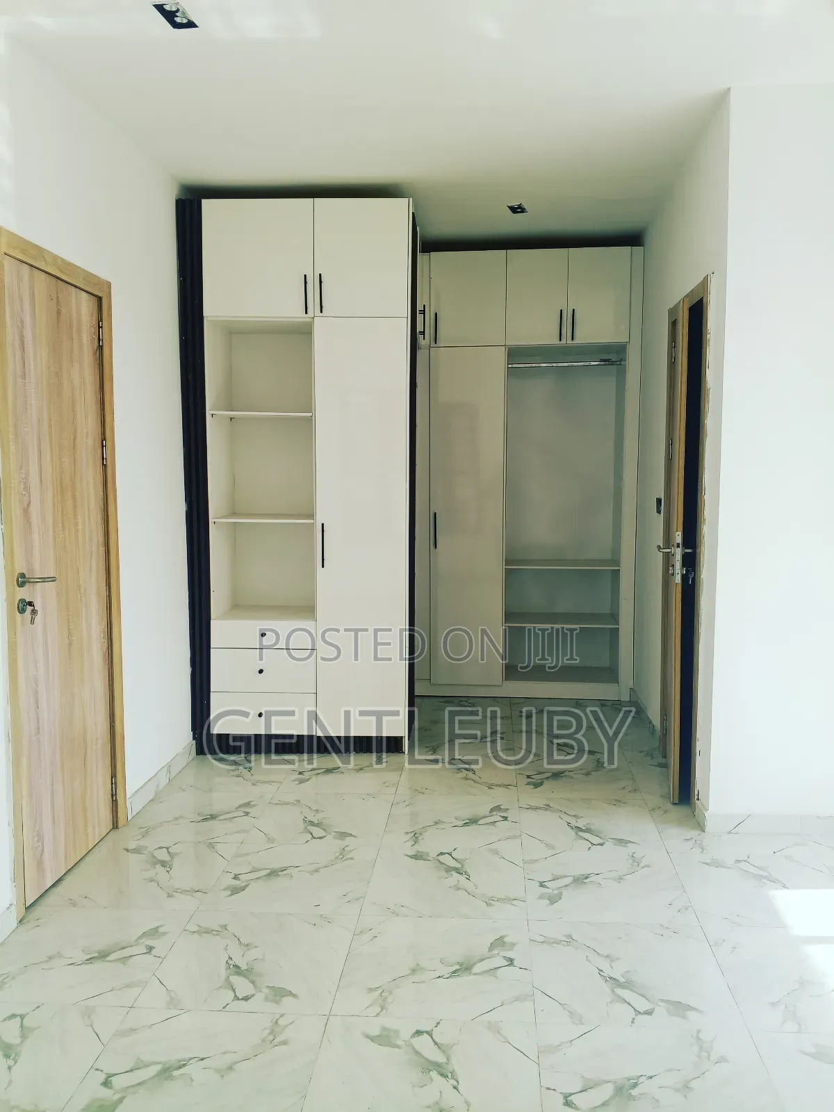 4bdrm Duplex in Idado Estate, Lekki Phase 2 for sale