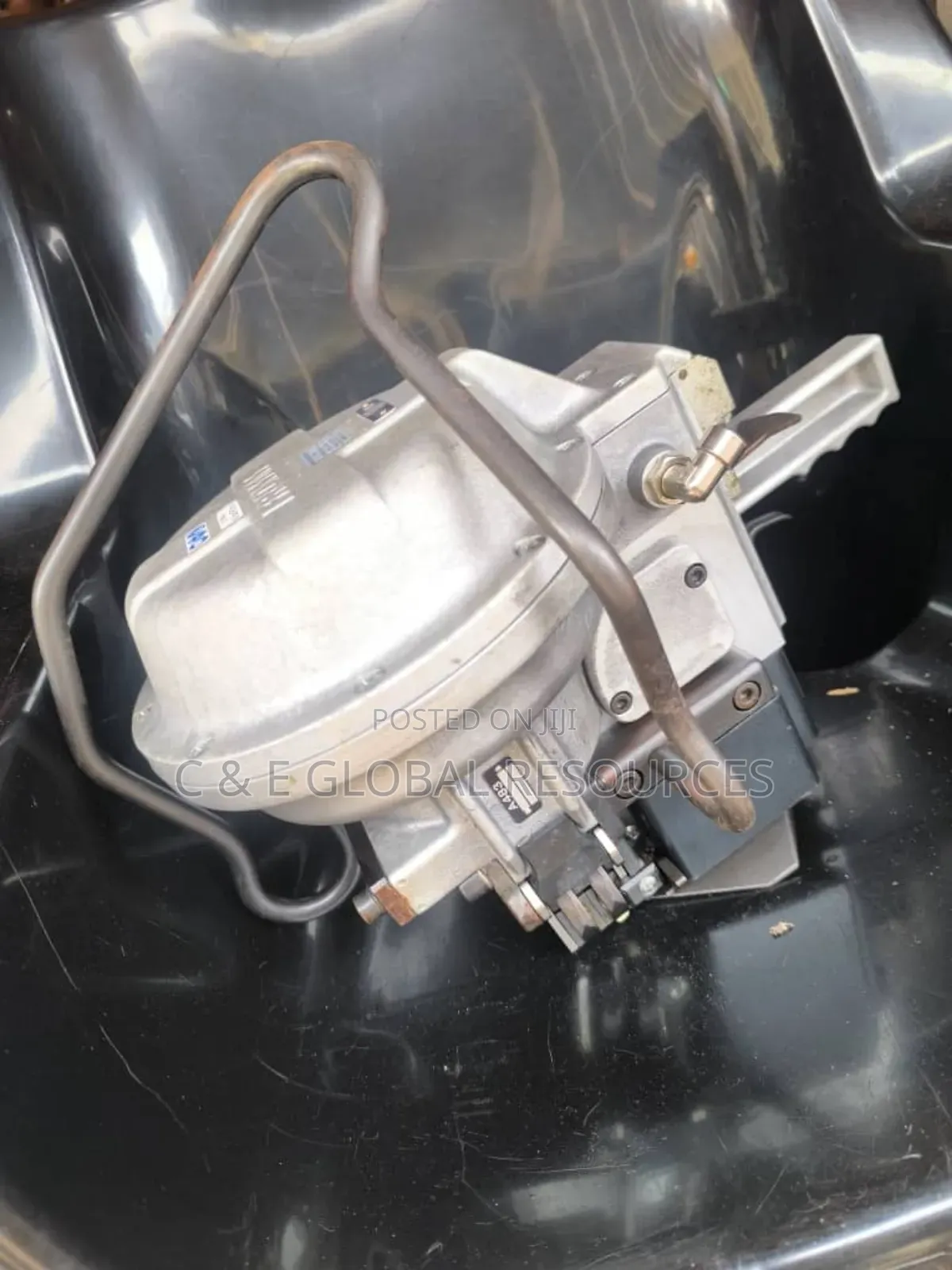 Air/Pneumatic 11⁄4" Strapping Machine (Fromm)