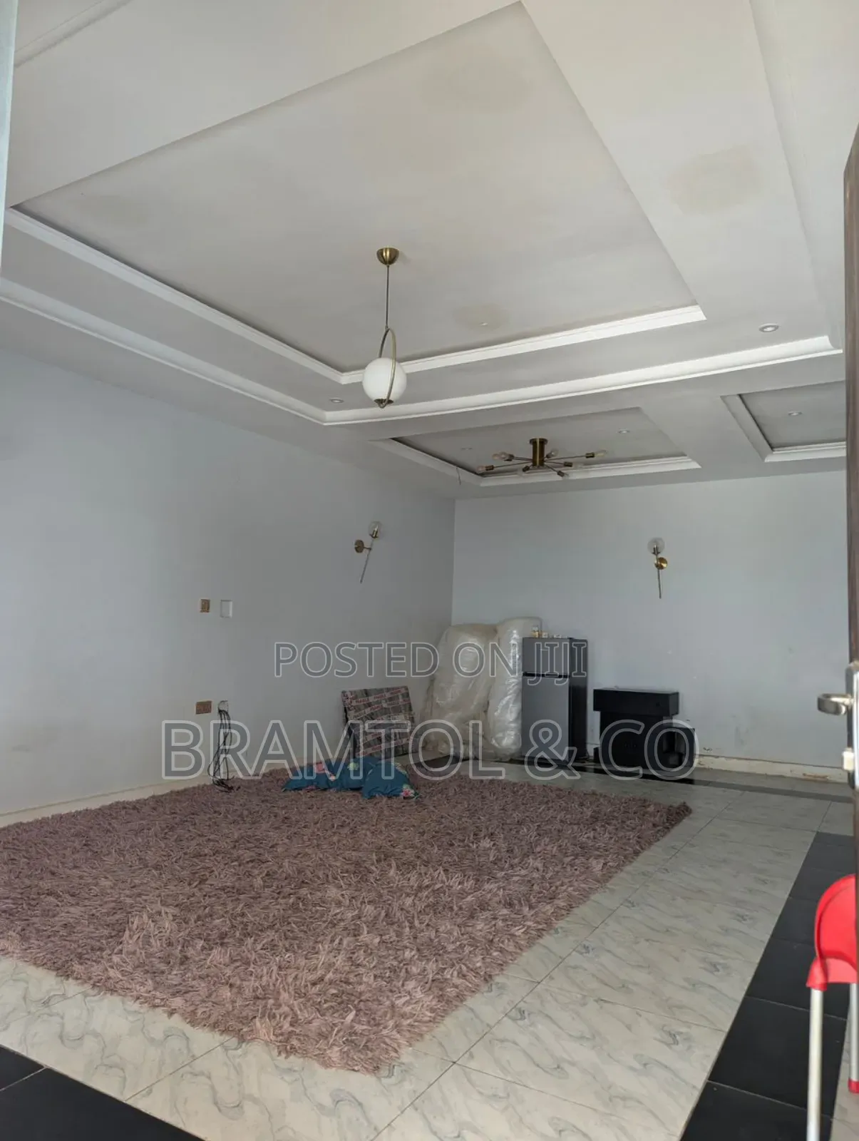 3bdrm Townhouse/Terrace in Jahi for Sale