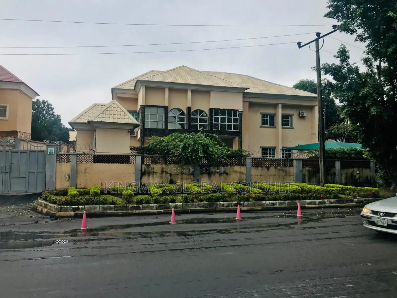6bdrm Duplex in Asokoro Abuja for sale