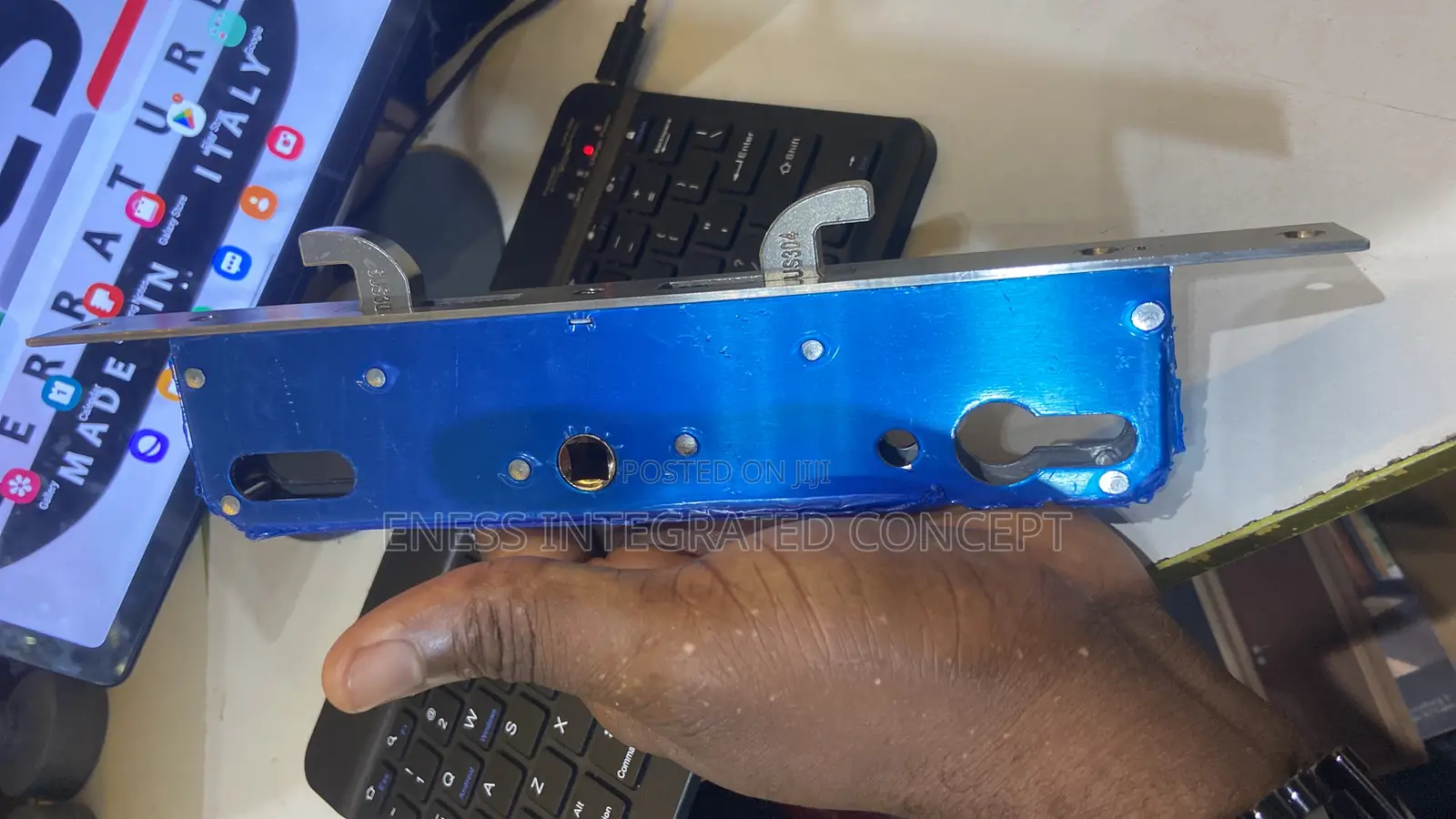 Hook Design Aluminum Engine For Smart Locks