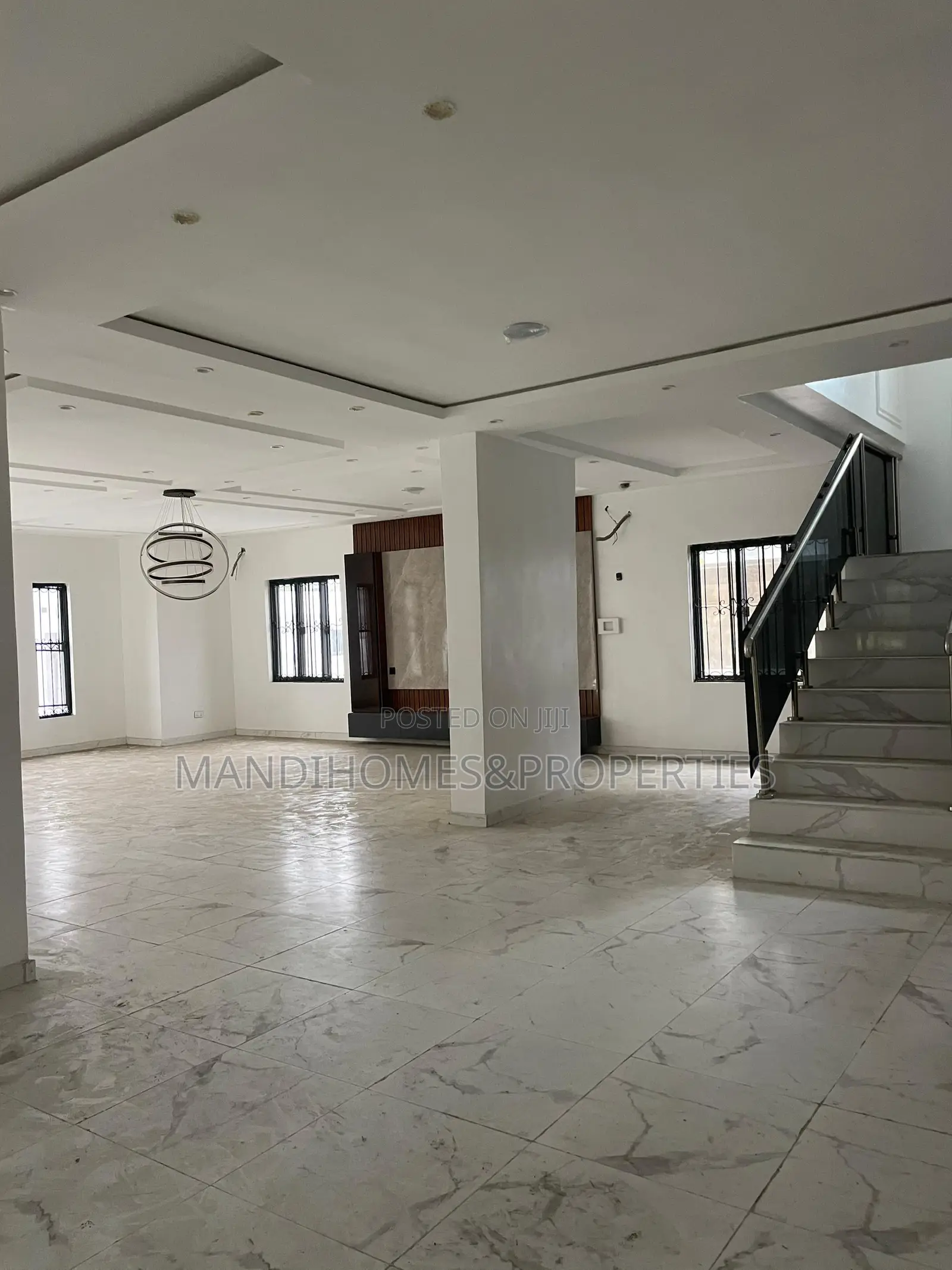 5bdrm Duplex in Ajah for sale