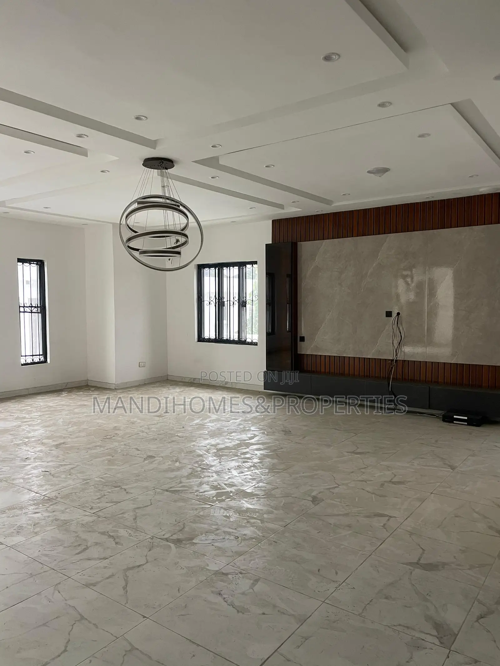 5bdrm Duplex in Ajah for sale