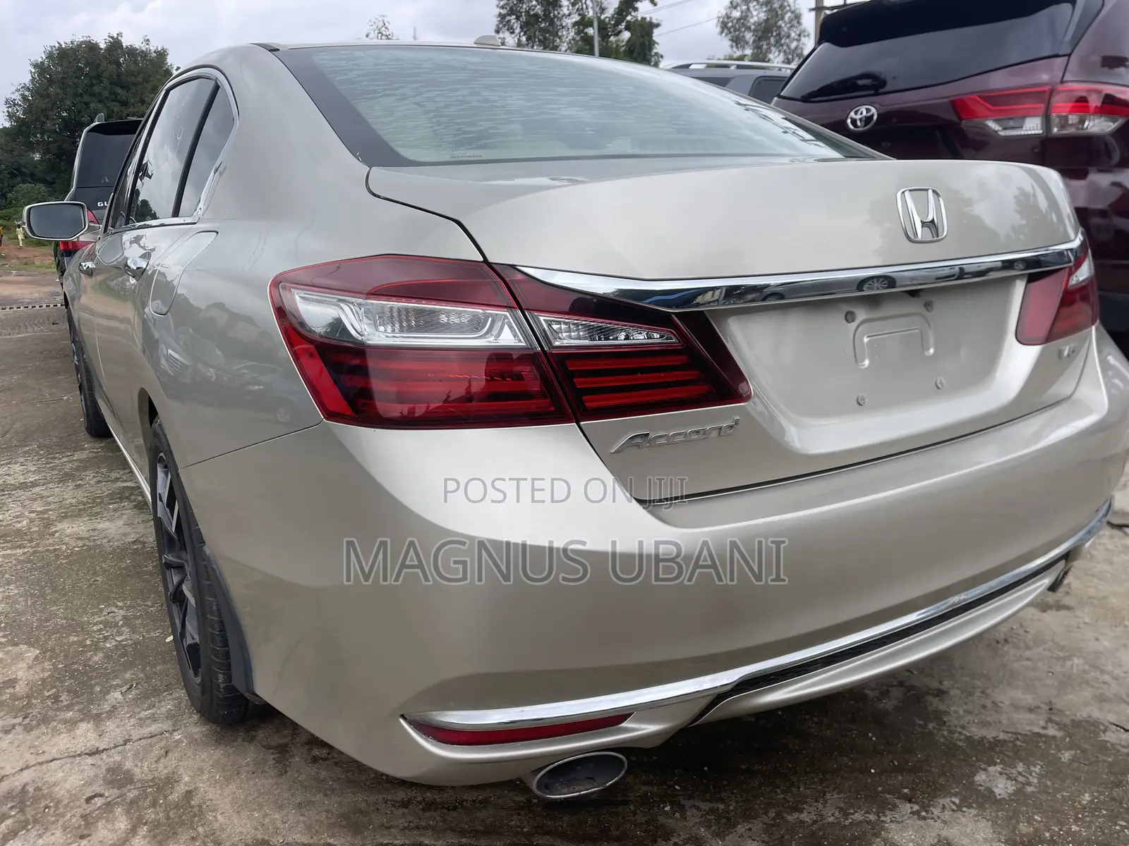 Honda Accord EX-L V-6 2dr Coupe FWD (3.5L 6cyl 6A) 2016 Gold