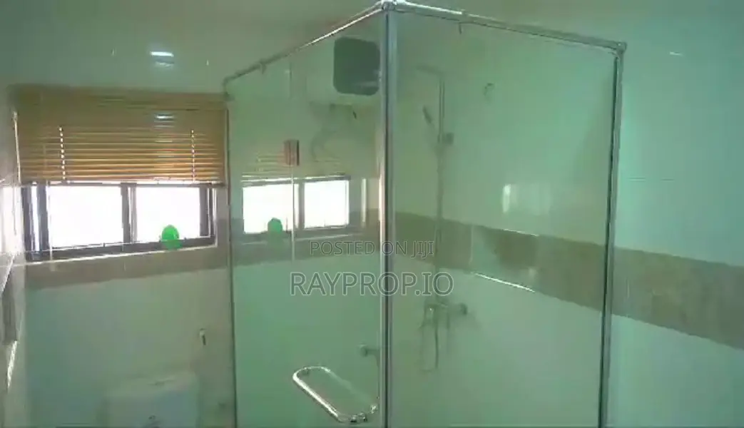 369773zl - 3 Bedroom Shortlet in Magodo Gra