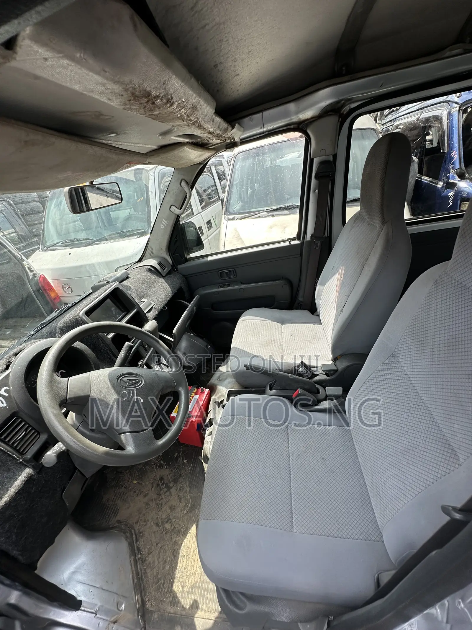 Daihatsu Hijet 2010 Silver