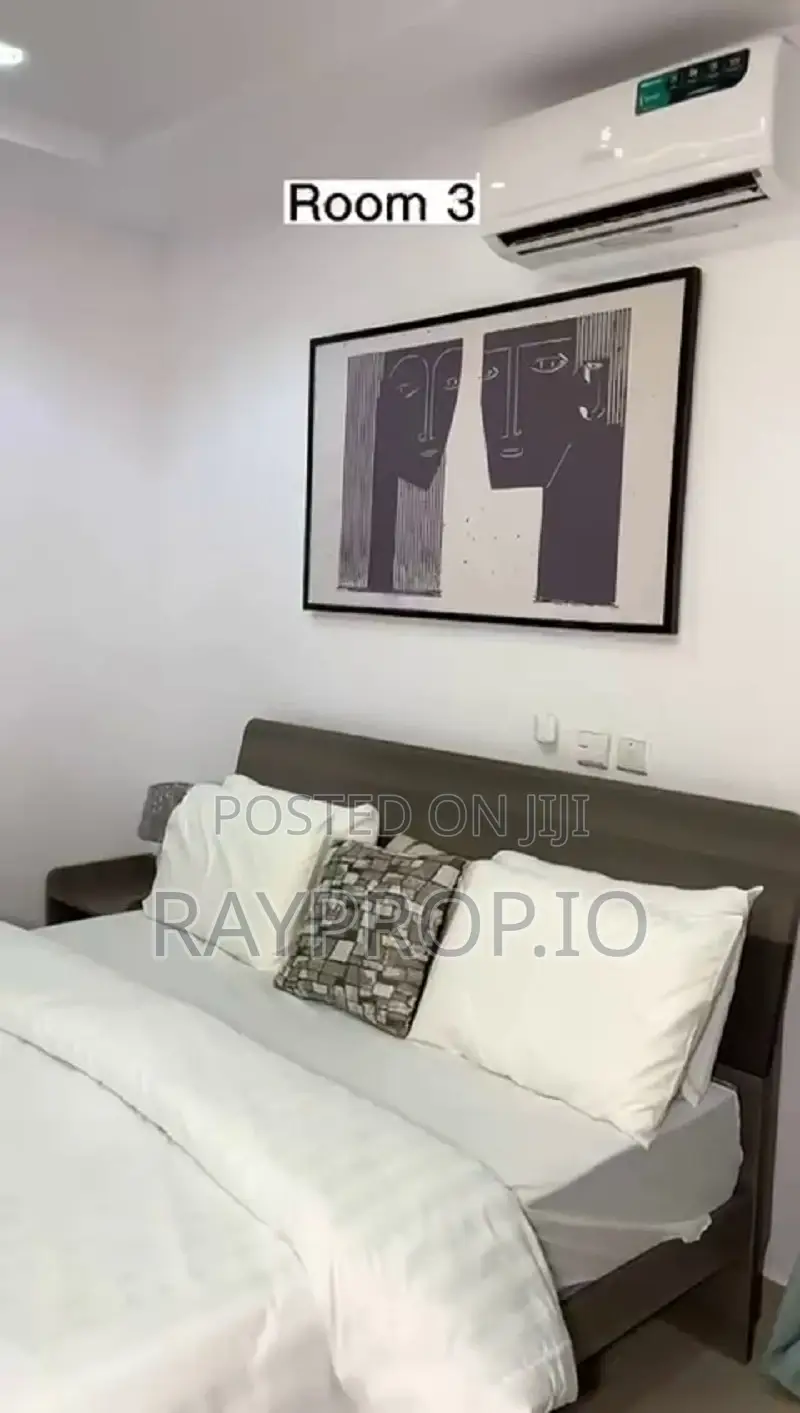 745315he - 3 Bedroom Shortlet in Osapa Lekki