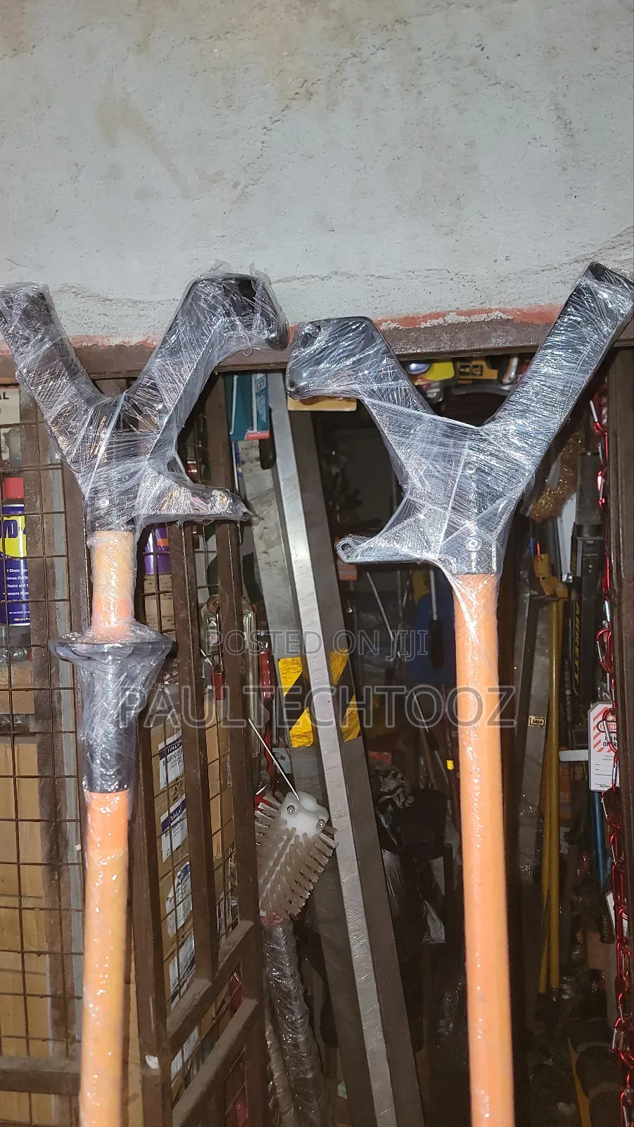 Push/Pull Safely Insulated Sticks