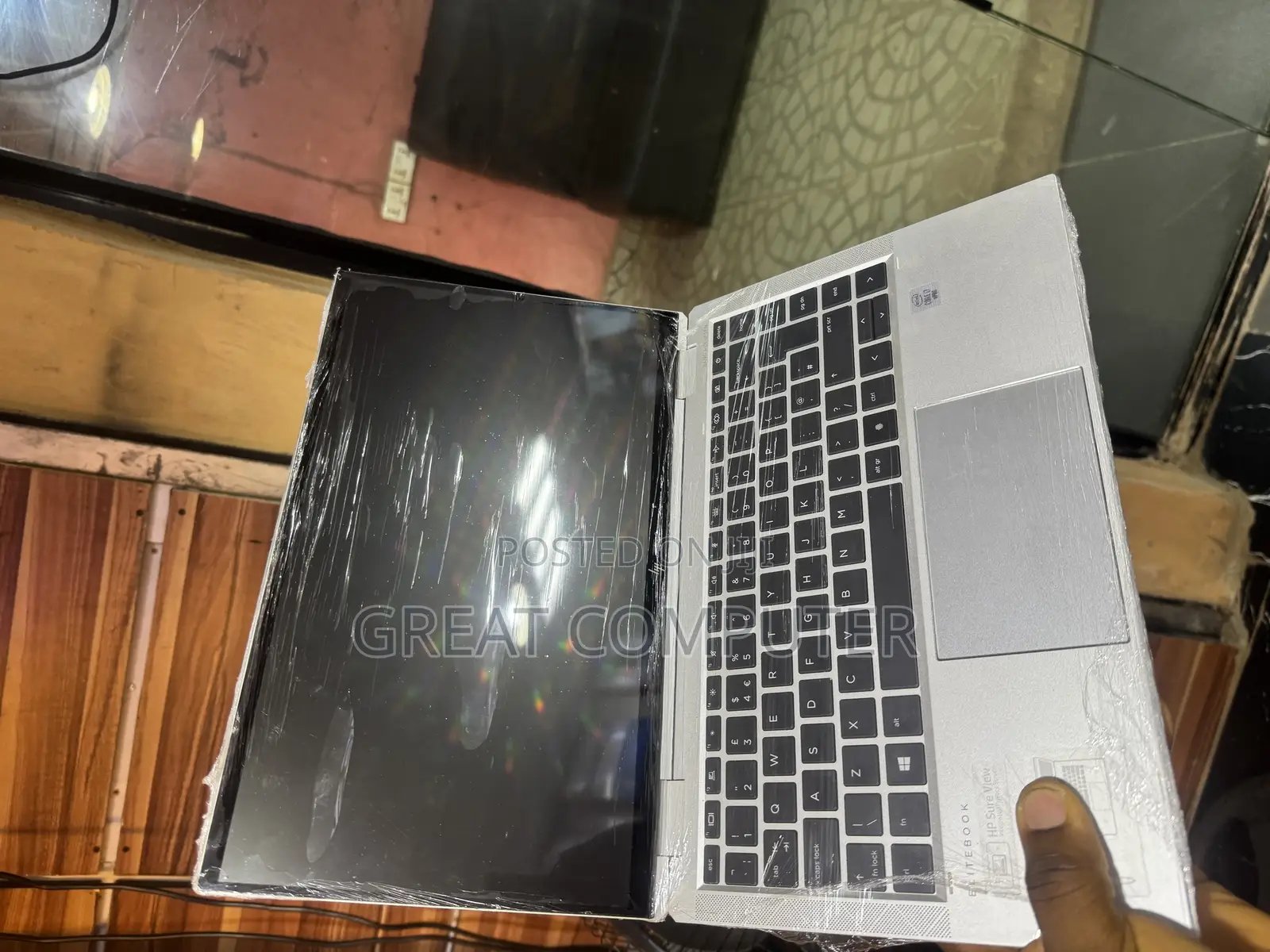 New Laptop HP EliteBook X360 1040 G7 16GB Intel Core I7 SSD 256GB