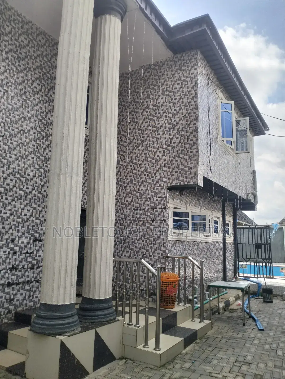 Well Functioning 30rooms Hotel With Modern Facilities at Igando Lagos