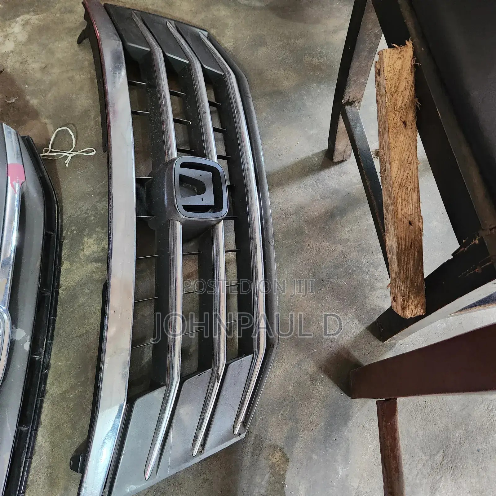Front Grill Hhonda Crostor 2010