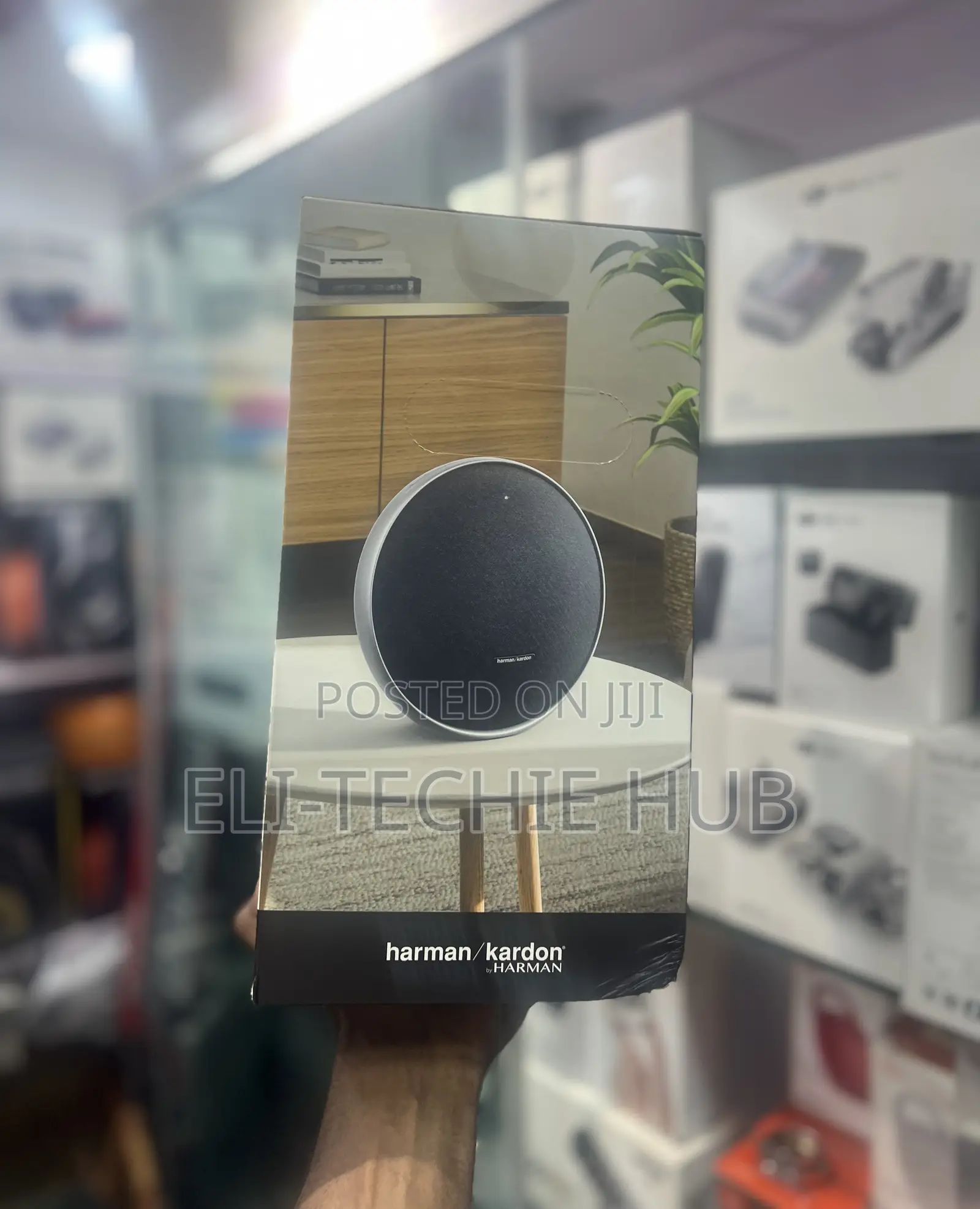 Brand New Onyx Studio 9 Speaker