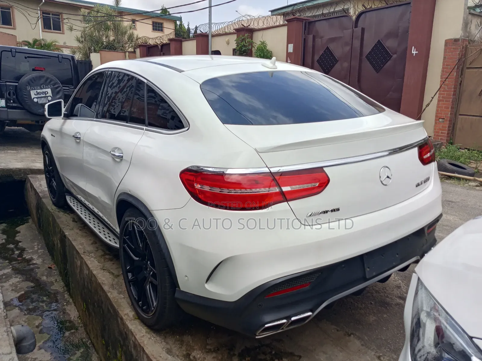 Mercedes-Benz GLE-Class 2017 White