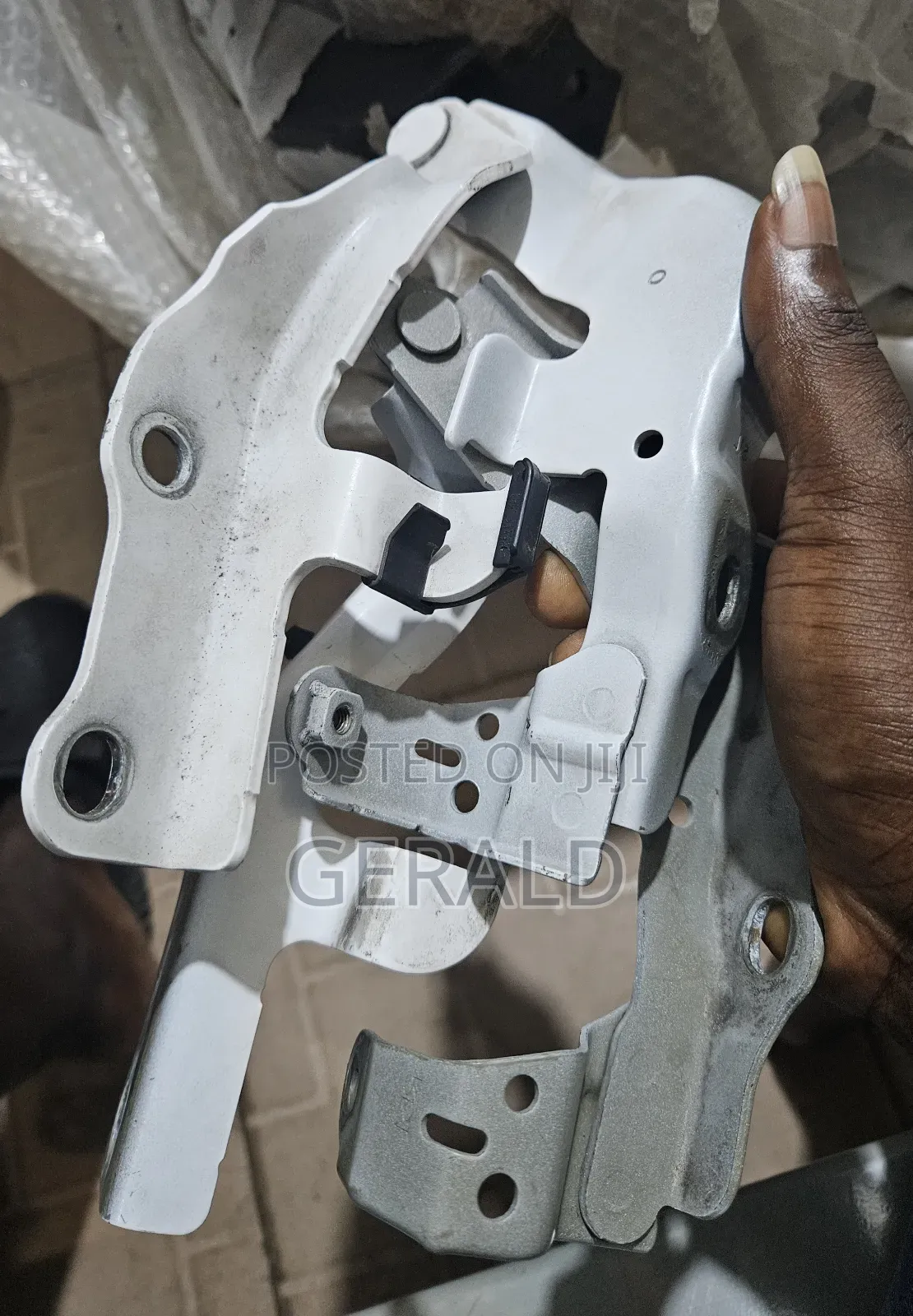Burnet Inches Camry 013