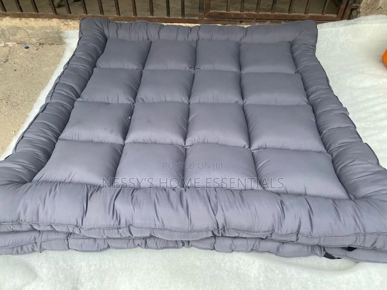 Affordable Soft Bed / Mattress Topper