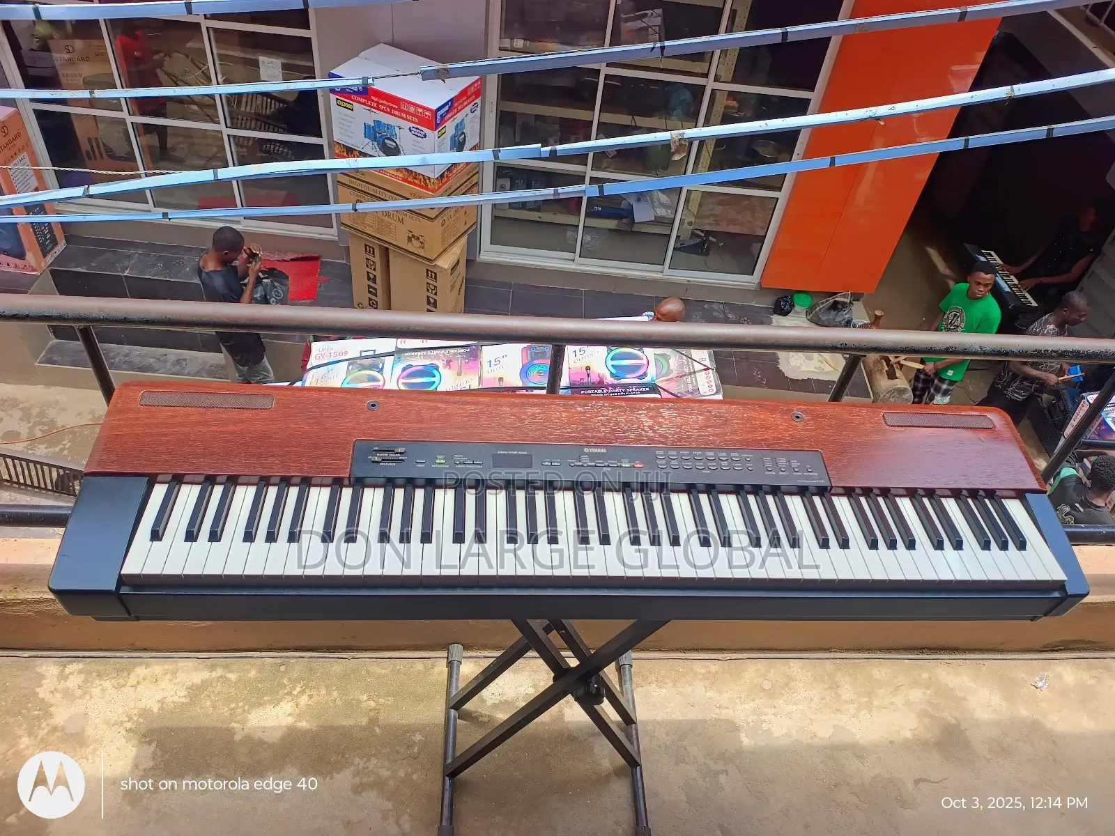 Yamaha P120 Piano