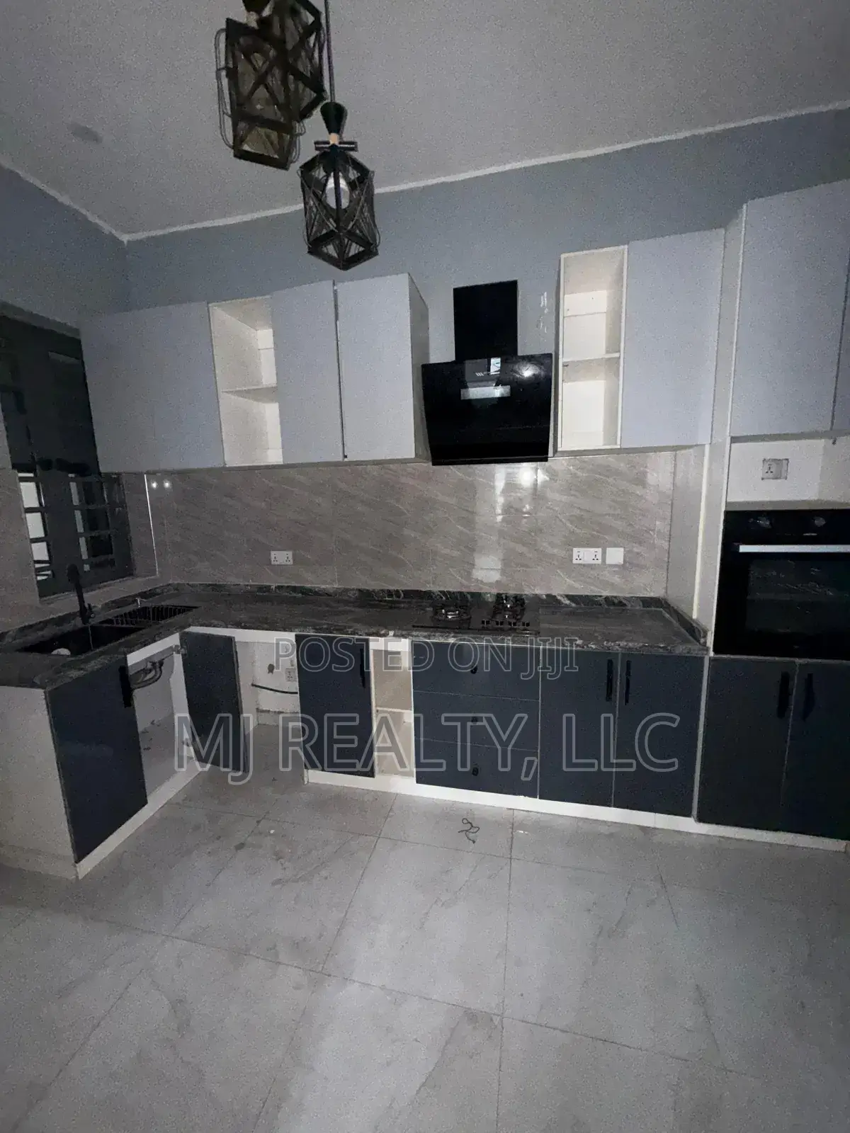3bdrm Apartment in Awuse Estate, Opebi for sale