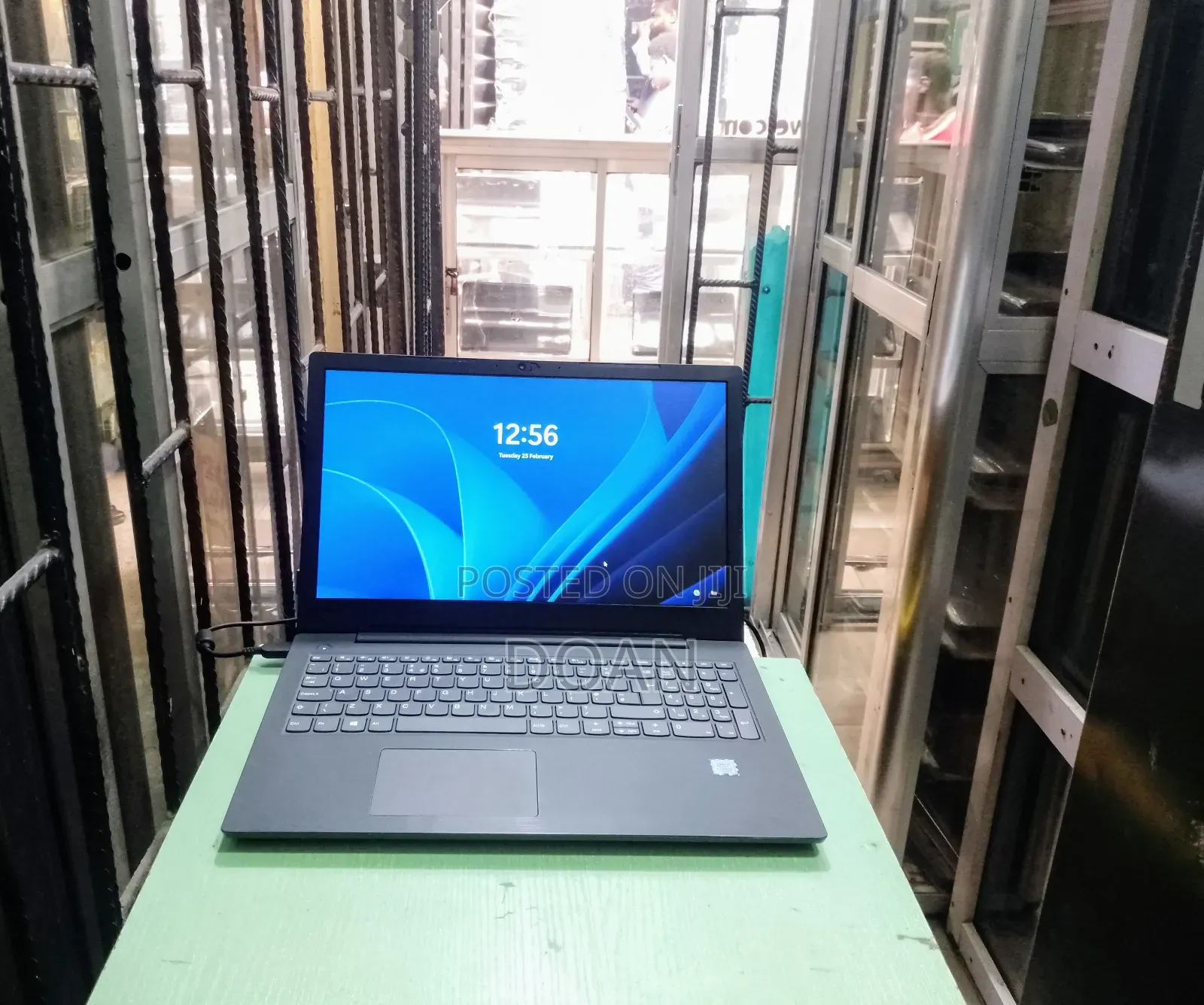 Laptop Lenovo V130 4GB Intel Core i3 SSD 128GB