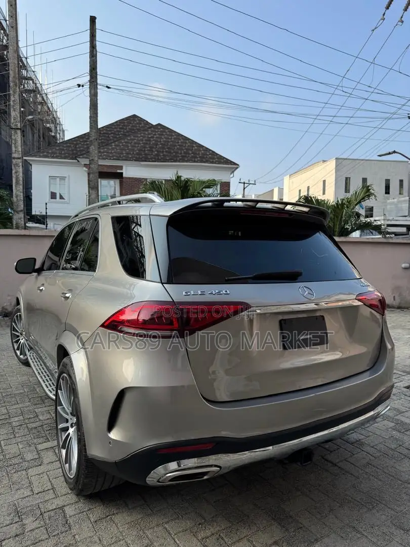 Mercedes-Benz GLE-Class 2020 Gold