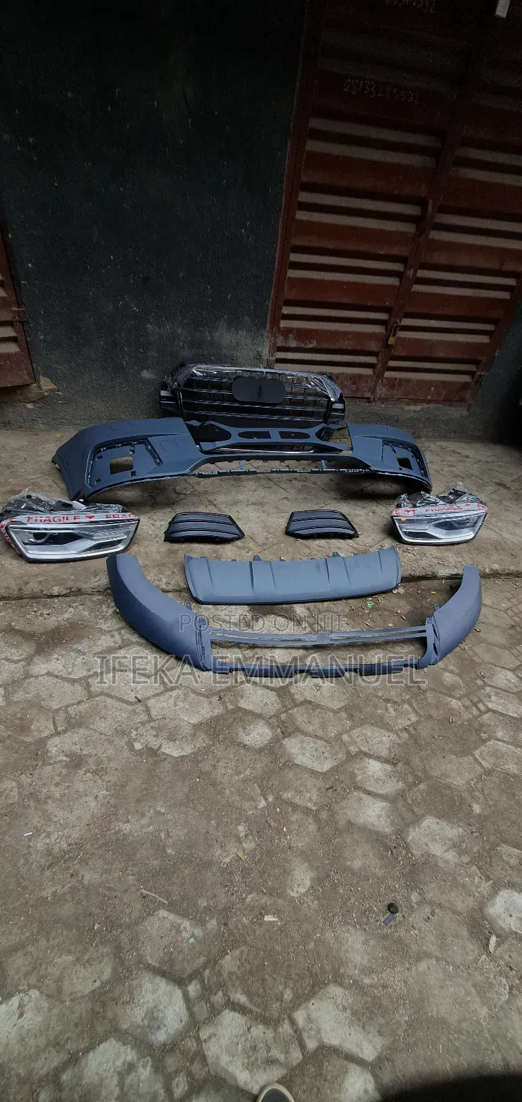 Front Bumper  And Headlights  Audi Q3