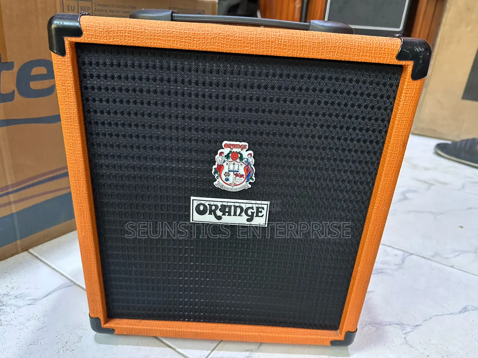 Quality Orange Crush Bass 25 Amplifier (Combo)