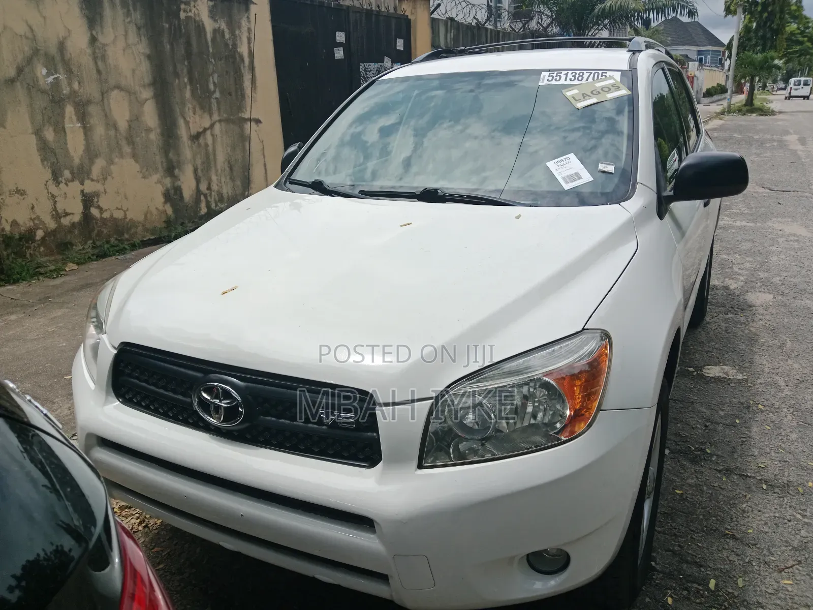 Toyota RAV4 V6 2007 White