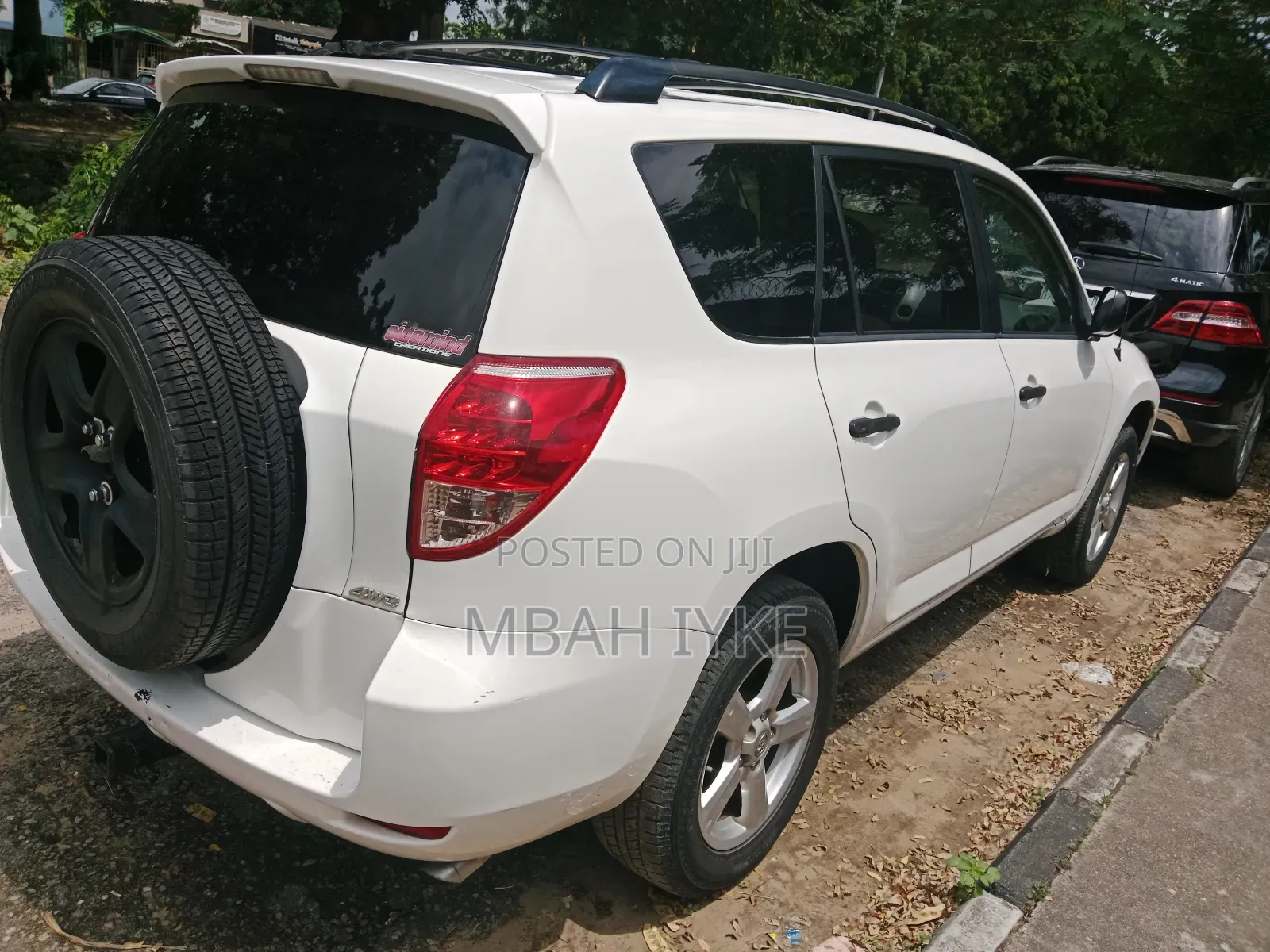 Toyota RAV4 V6 2007 White