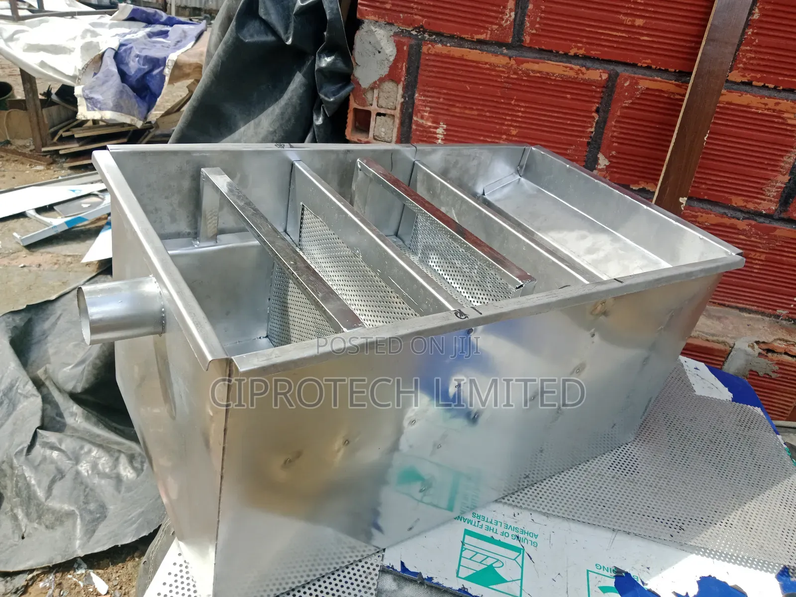 Oil and Food Waste Trap