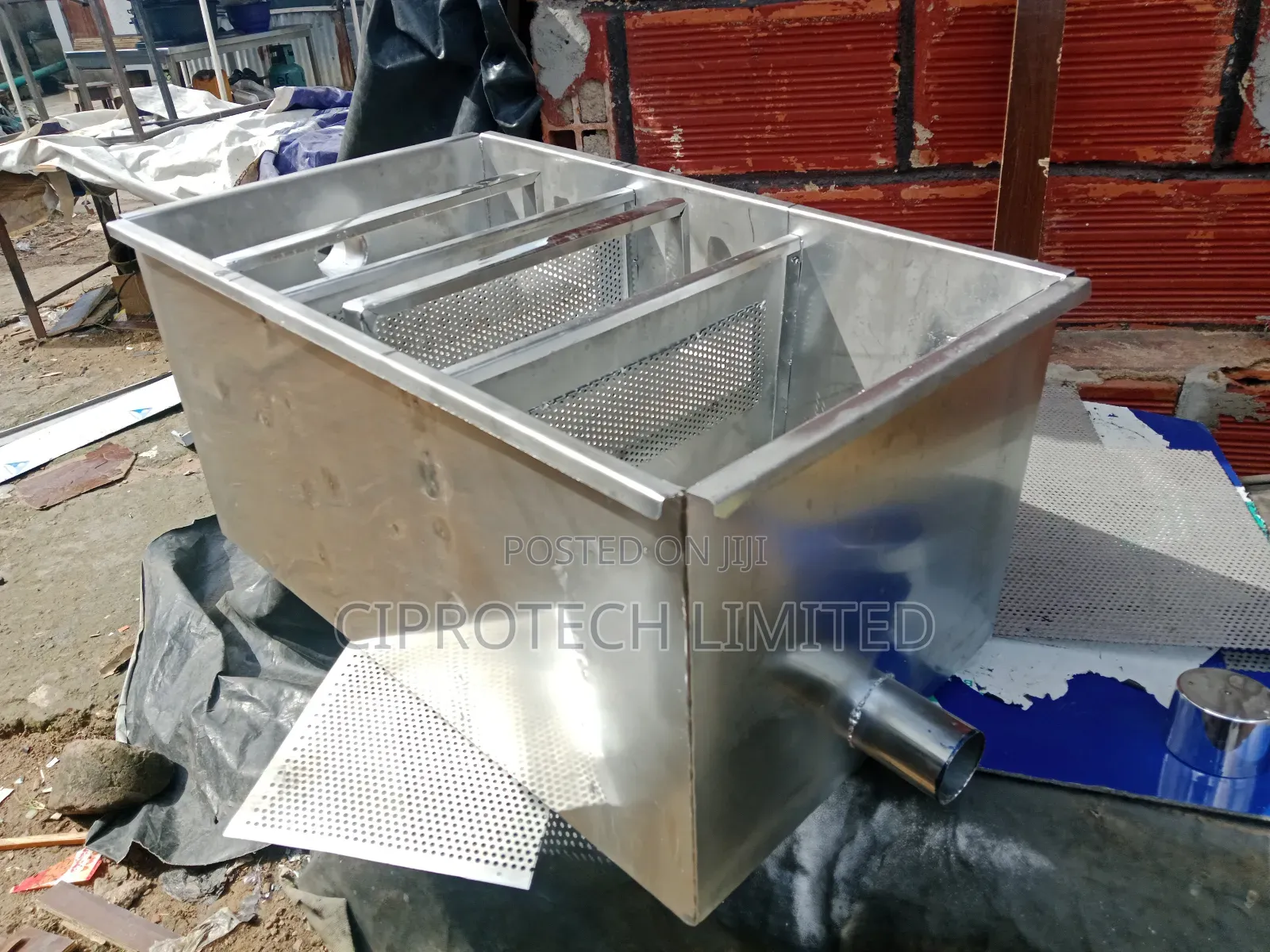 Oil and Food Waste Trap