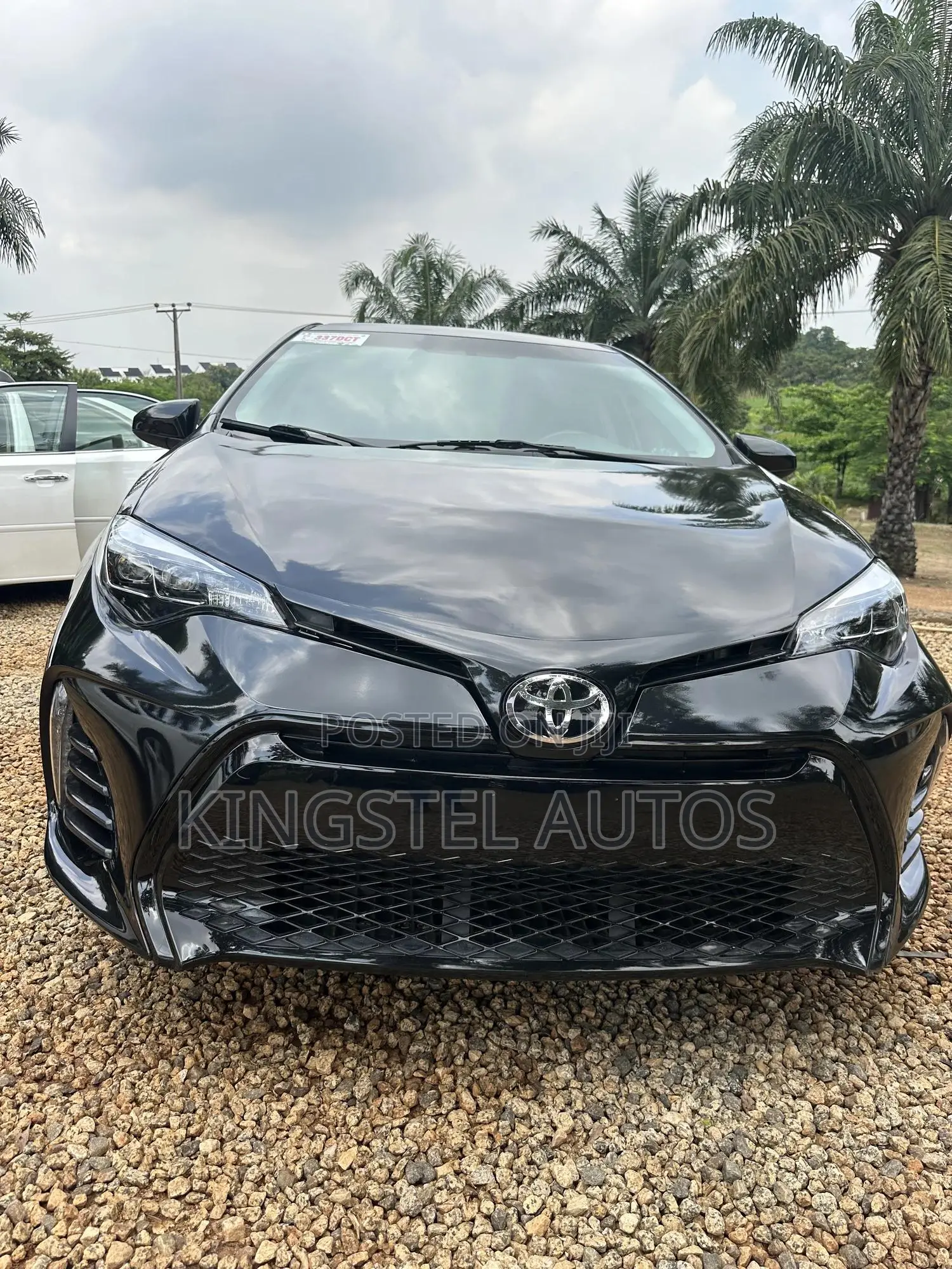 Toyota Corolla LE 4dr Sedan (1.8L 4cyl CVT) 2014 Black