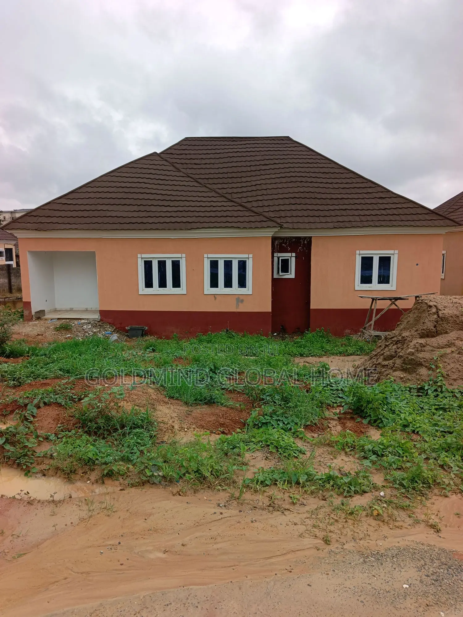 3bdrm Bungalow in Goldmind Estate, Zone B for sale