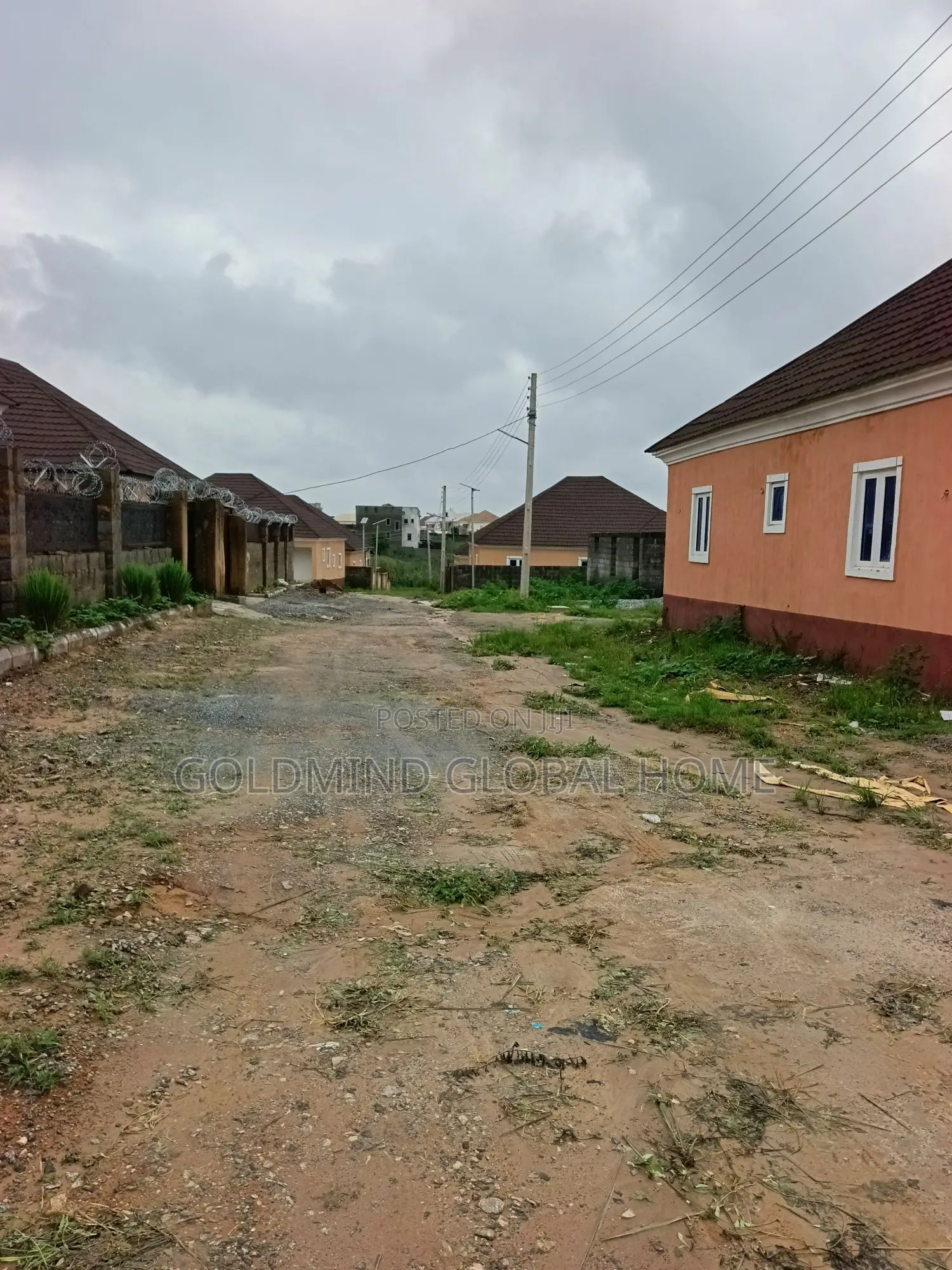 3bdrm Bungalow in Goldmind Estate, Zone B for sale