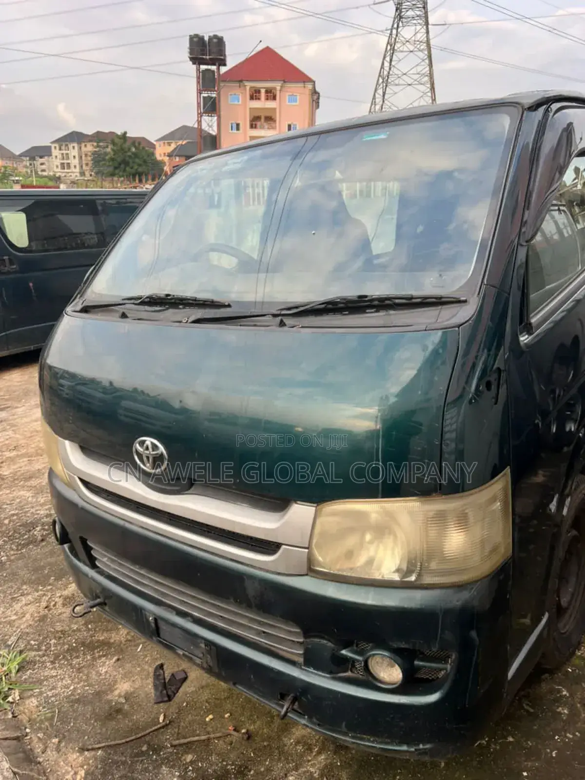 Toyota Grand HiAce 2011 White