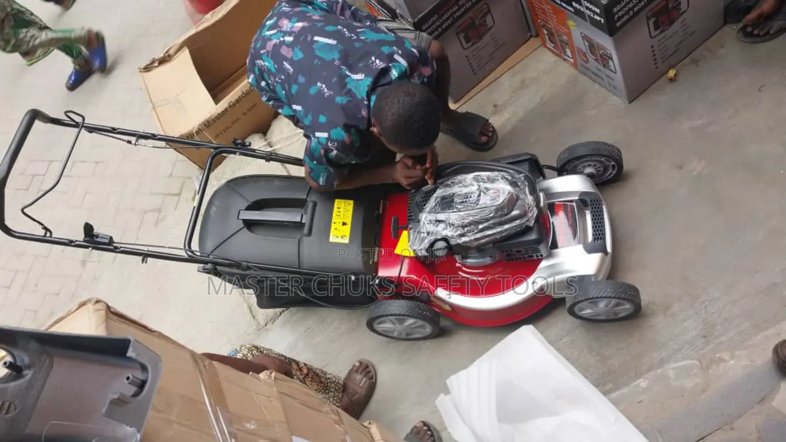 5.5 Hp Lawnmower Machine