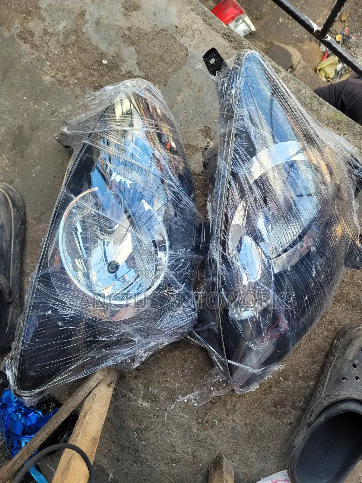 Headlight Toyota Aygo