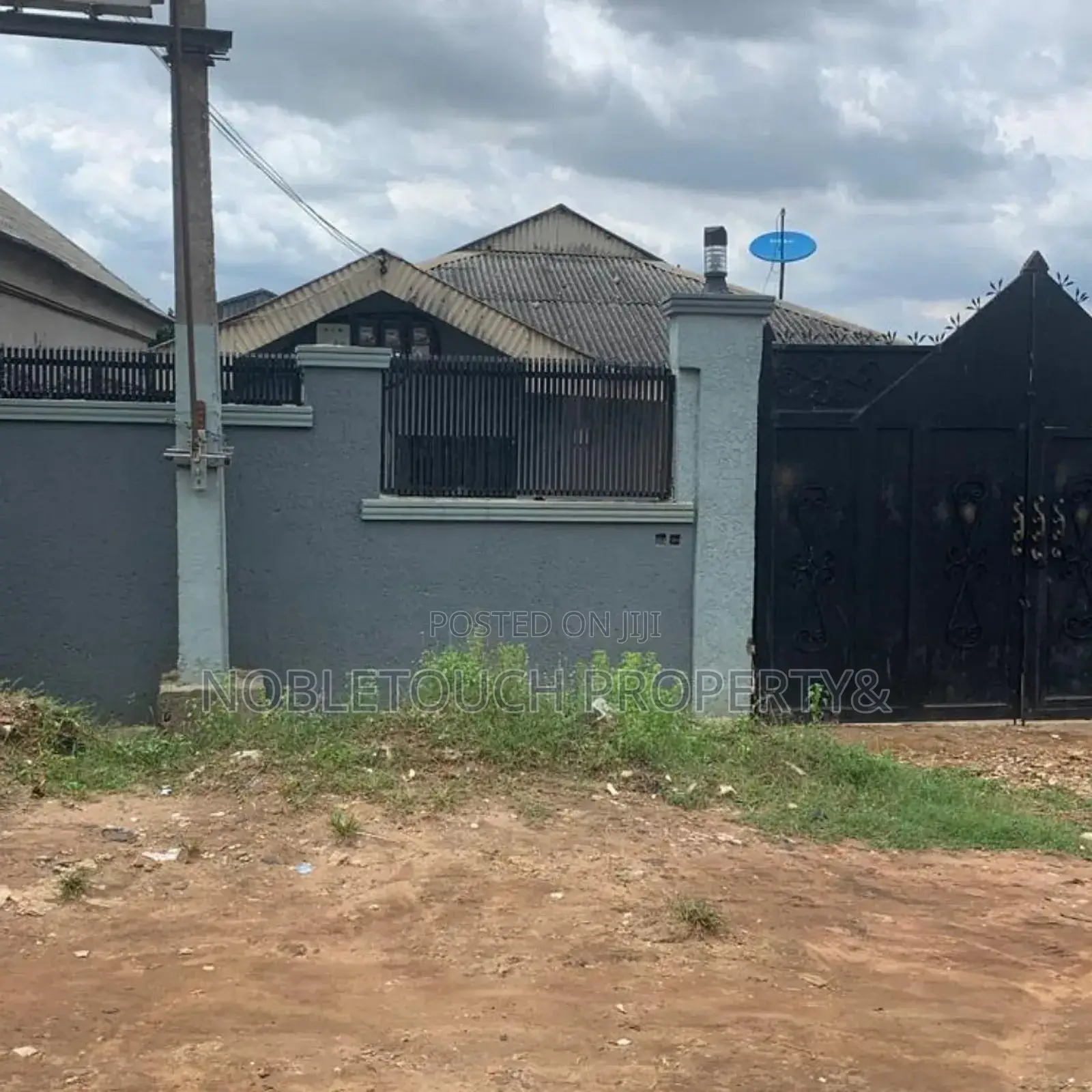 1bdrm Bungalow in Igando Lagos, Egan for sale