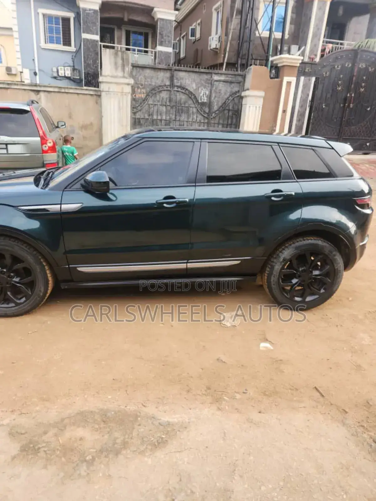 Land Rover Range Rover Evoque Prestige 4x4 (2.0L 4cyl 9A) 2014 Black