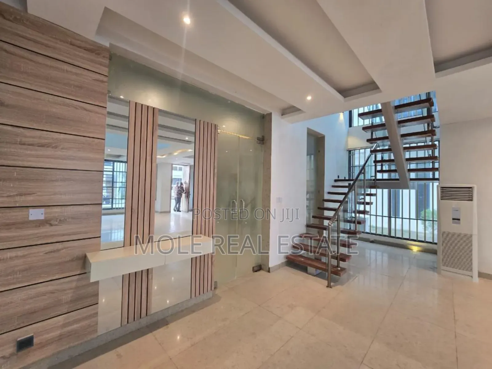 Furnished 5bdrm Maisonette in Old Ikoyi for sale