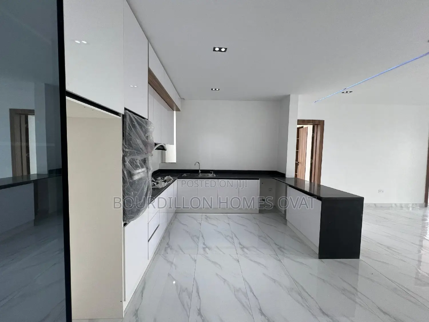 2bdrm Apartment in Oniru, Victoria for sale