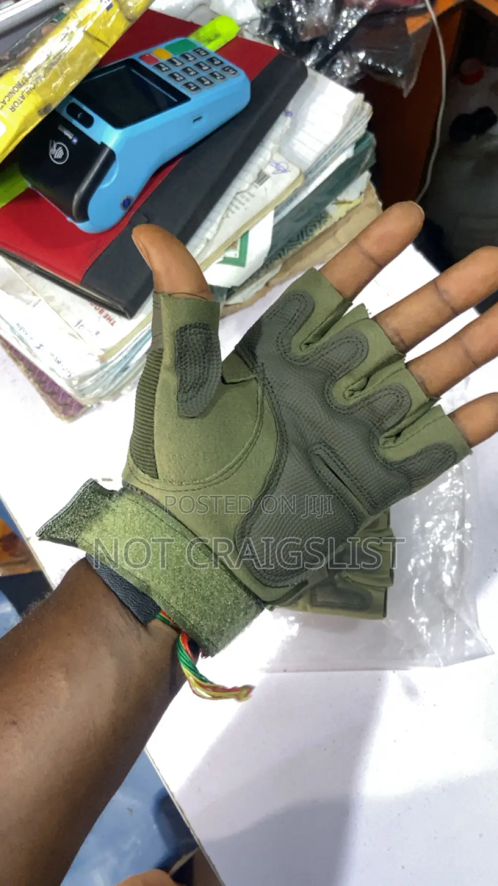 Gym Gloves for Men and Women in Lagos | Workout Hand Gloves