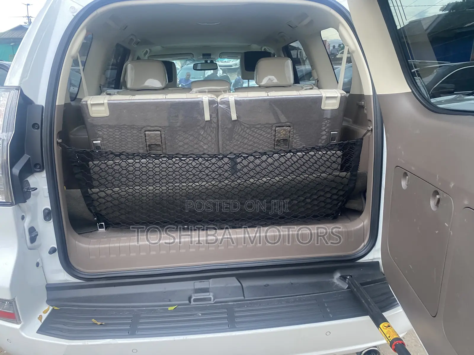 Lexus GX 460 Luxury 2016 White