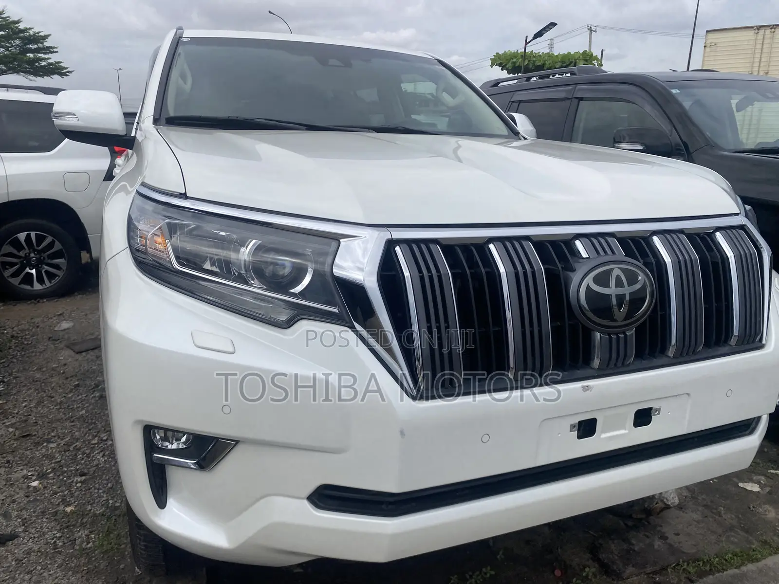 Toyota Land Cruiser Prado 2023 White