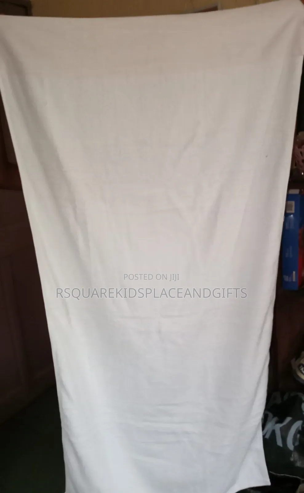 70 by 140 Pure Cotton Towel in White and Colored for Souvenir