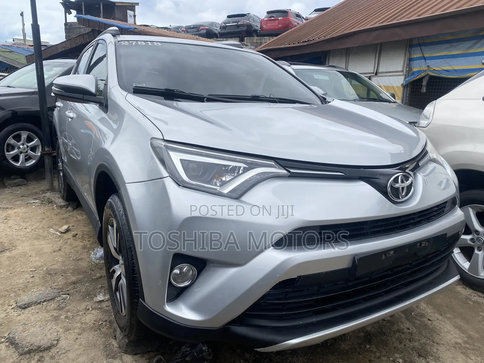 Toyota RAV4 Limited AWD (2.5L 4cyl 6A) 2017 Silver