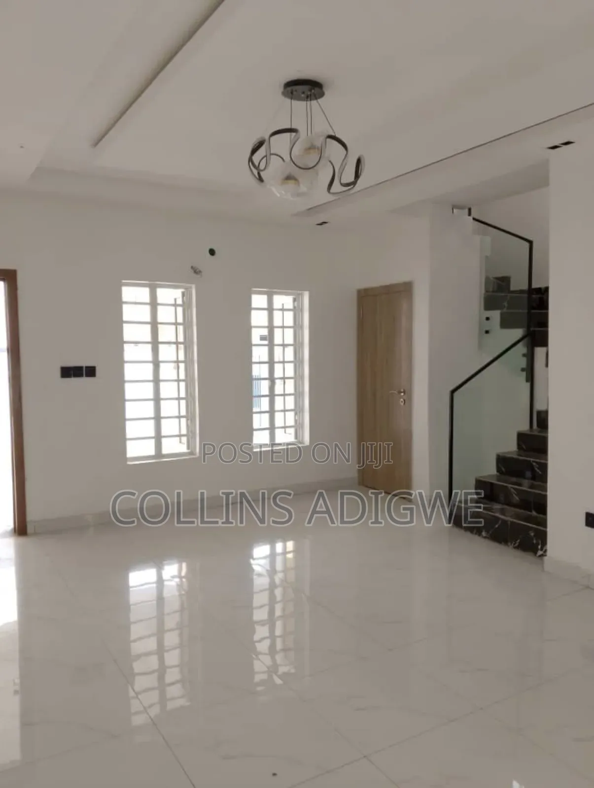 3bdrm Duplex in Behind Blenco for sale