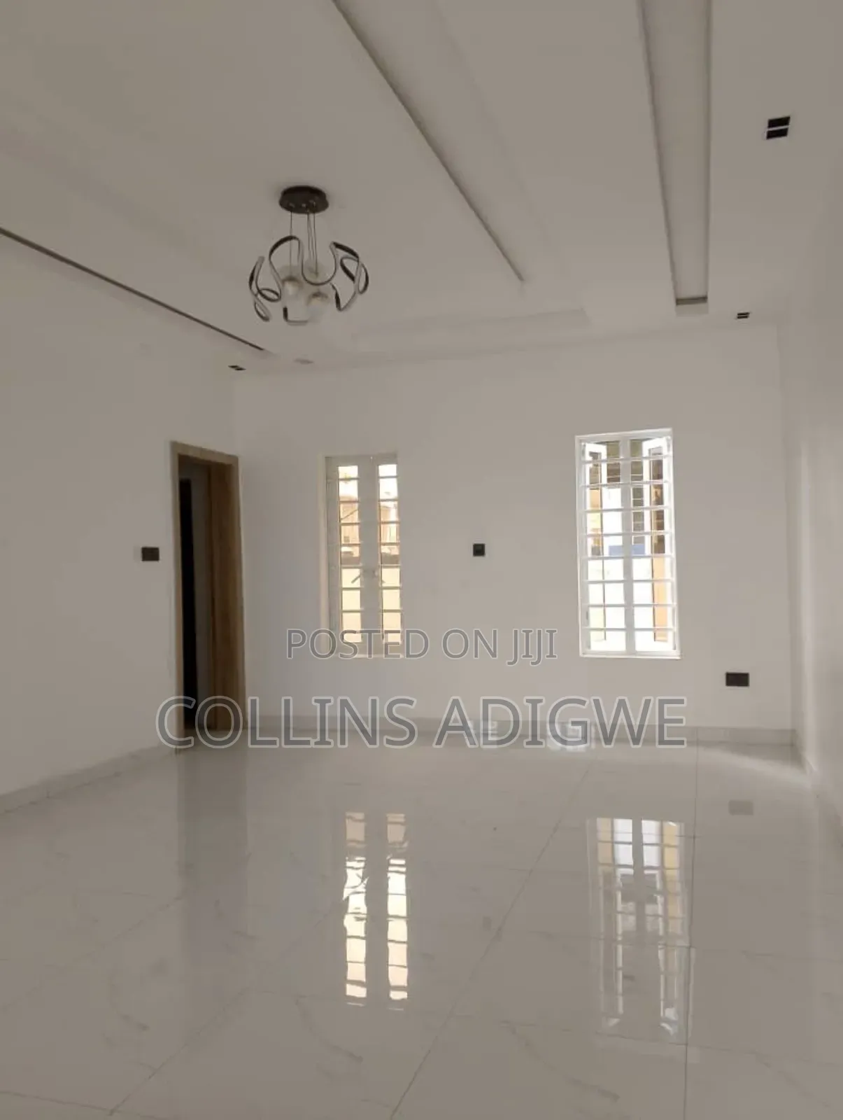 3bdrm Duplex in Behind Blenco for sale