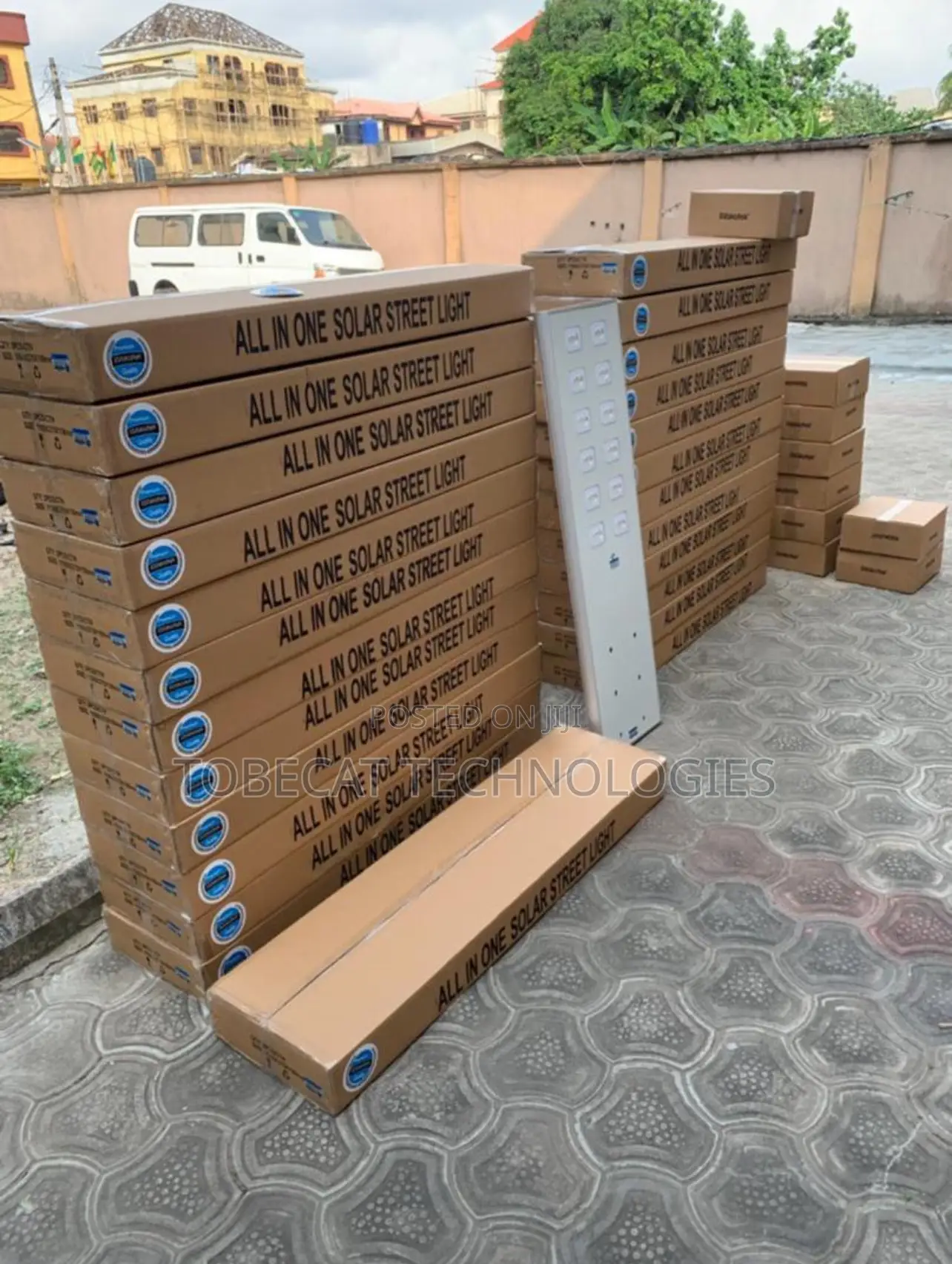 Original 12 Eyes Wakatek Solar Street Light