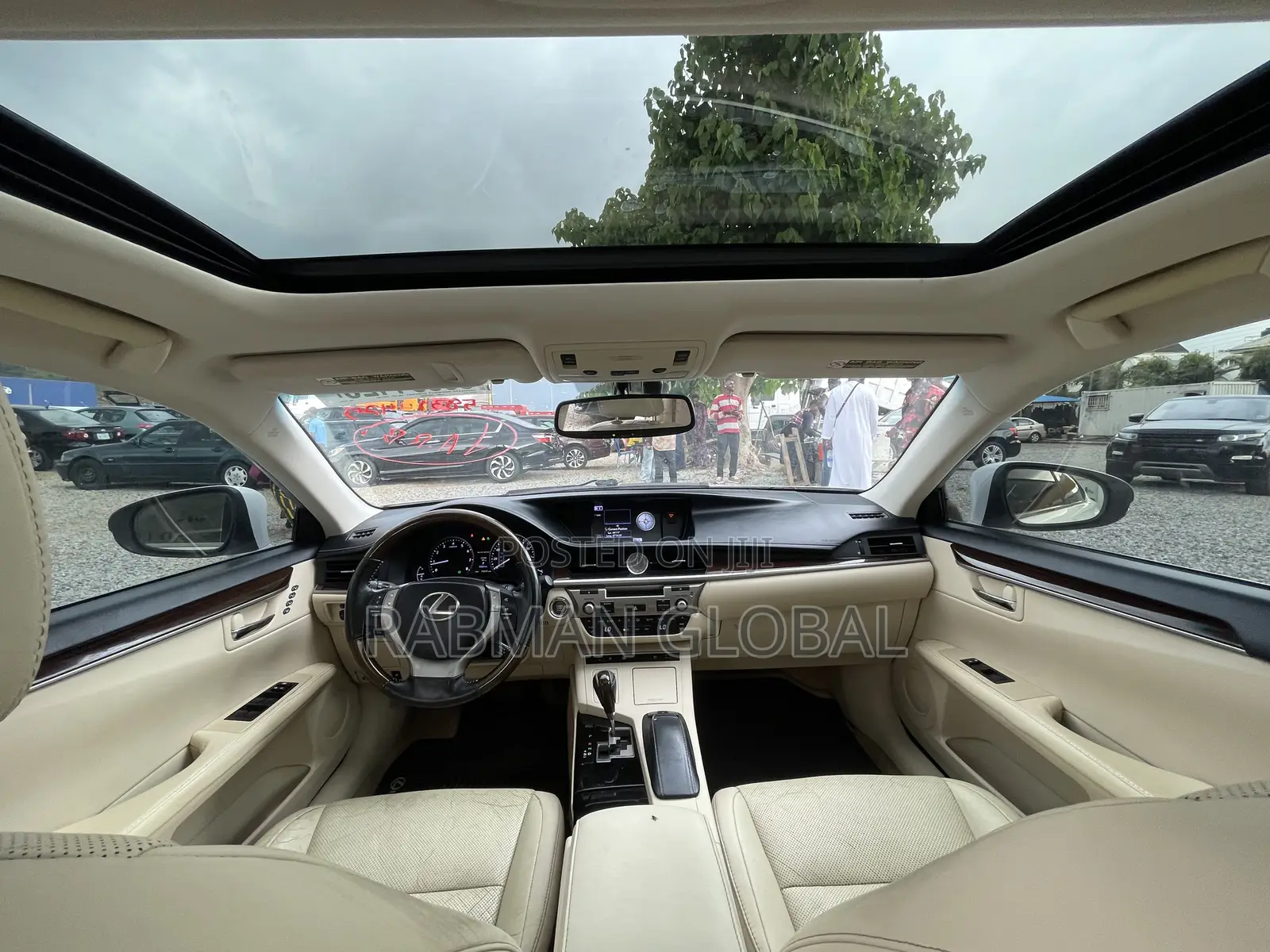 Lexus ES 350 FWD 2013 White