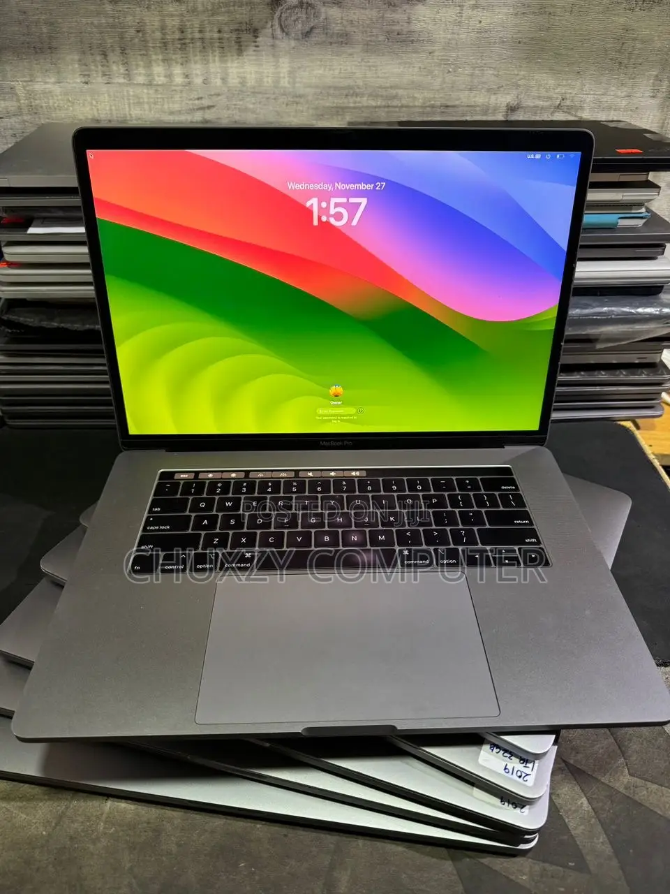 Laptop Apple MacBook 2019 16GB Intel Core I9 SSD 1T