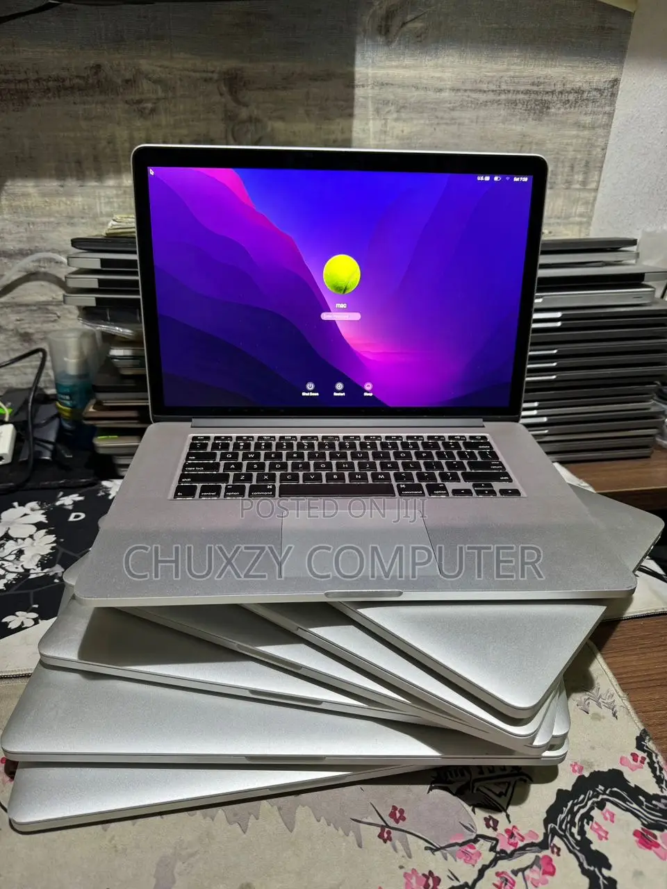 Laptop Apple MacBook Pro 2015 16GB Intel Core I7 SSD 512GB